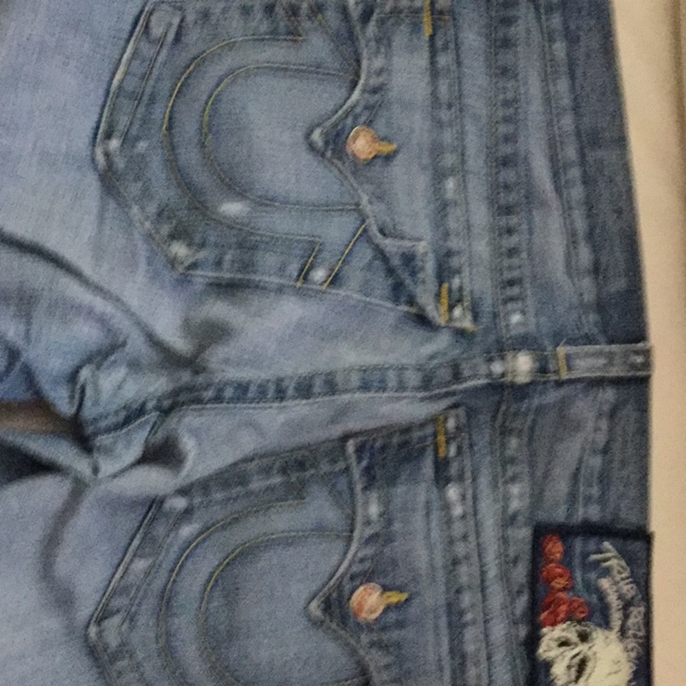Jeans - Picture 2 of 3